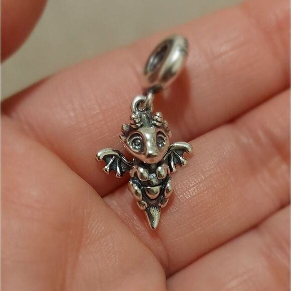 925 Sterling Silver Dragon Charm - Picture 4 of 8
